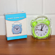 Classic Quartz Alarm Clock (1 Pc)